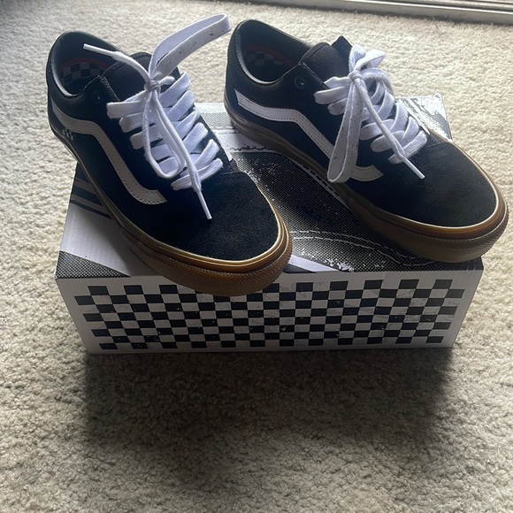 Boys 5.5 vans old school black and brown - Picture 1 of 7